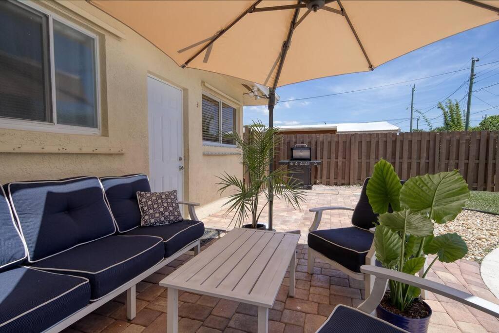 Paradise 4 Min To The Beach With Private Heated Pool เดียร์ฟีลด์บีช ภายนอก รูปภาพ