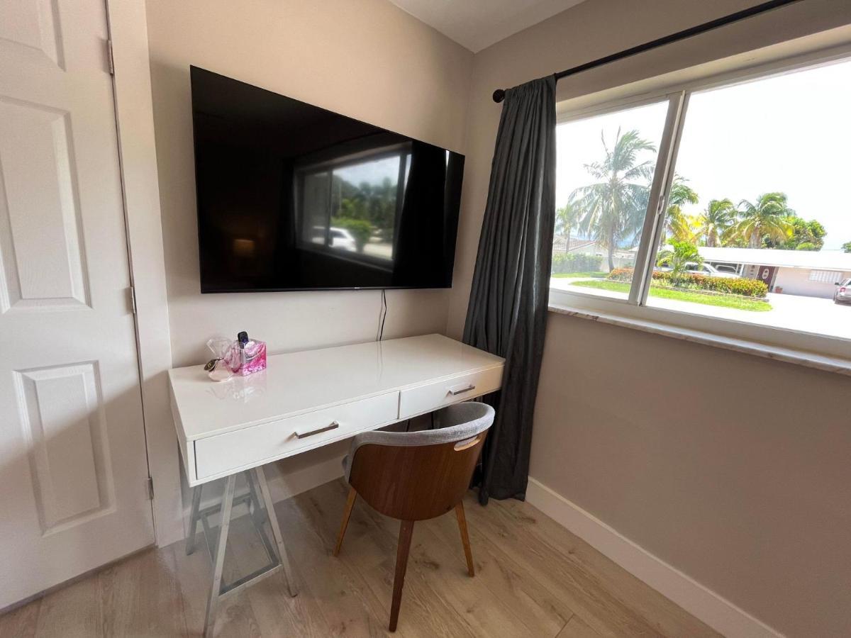 Paradise 4 Min To The Beach With Private Heated Pool เดียร์ฟีลด์บีช ภายนอก รูปภาพ